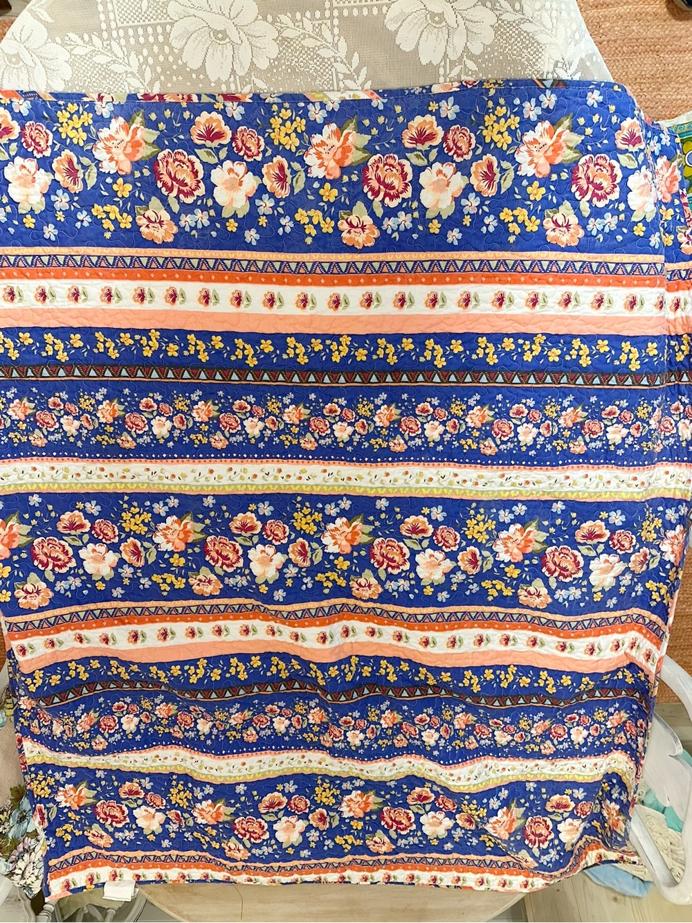 Floral Throw Quilt
